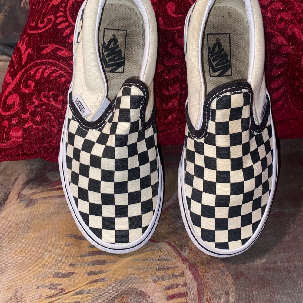 Kids can preowned in good condition